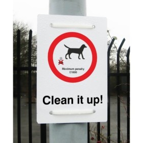 Clean It Up Maximum Penalty £1000 Sign for parks and public outdoor areas